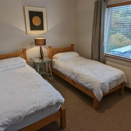 Gurranebawn, * Cahersiveen